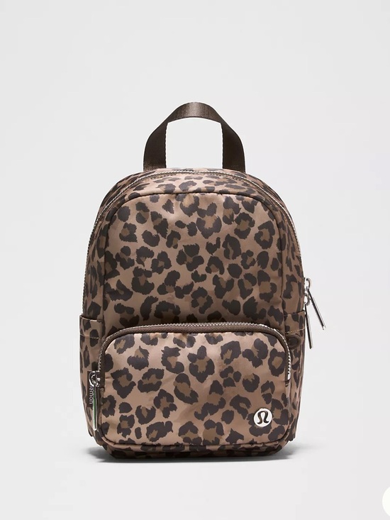 lululemon athletica Handbags - Lululemon everywhere backpack 4L